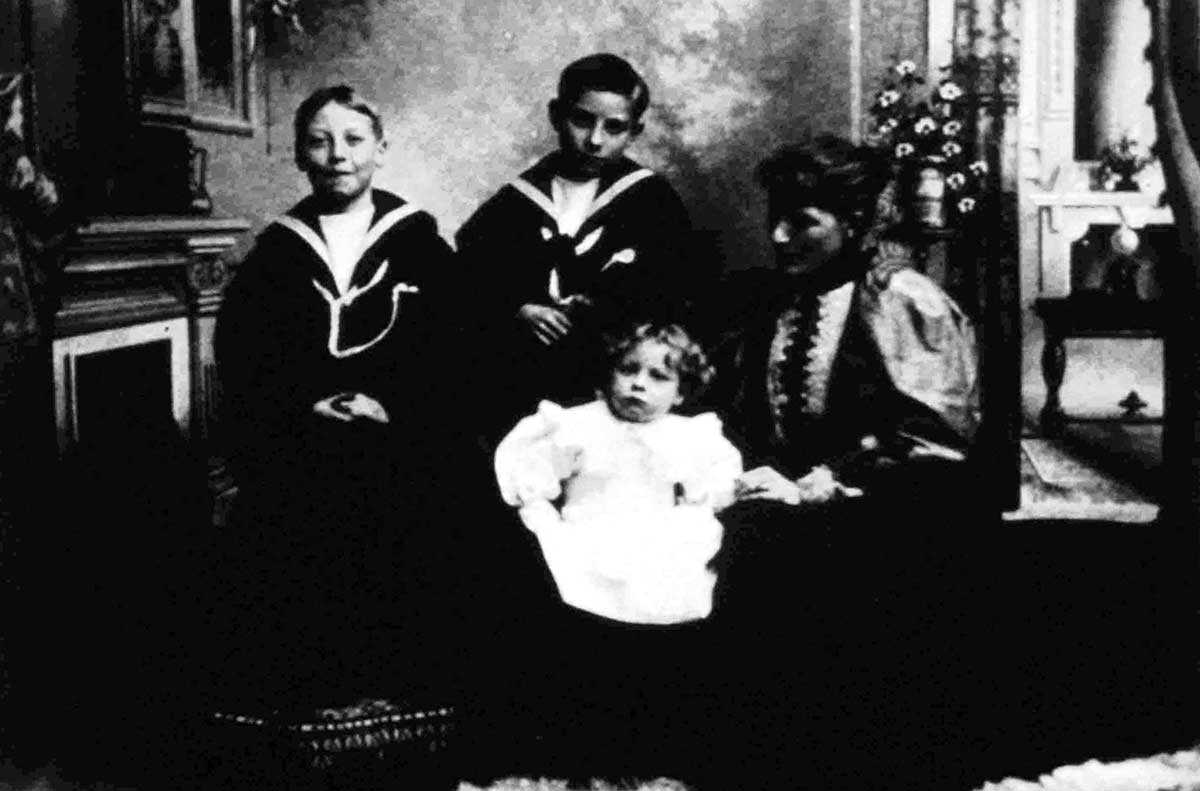 The Inderwick family