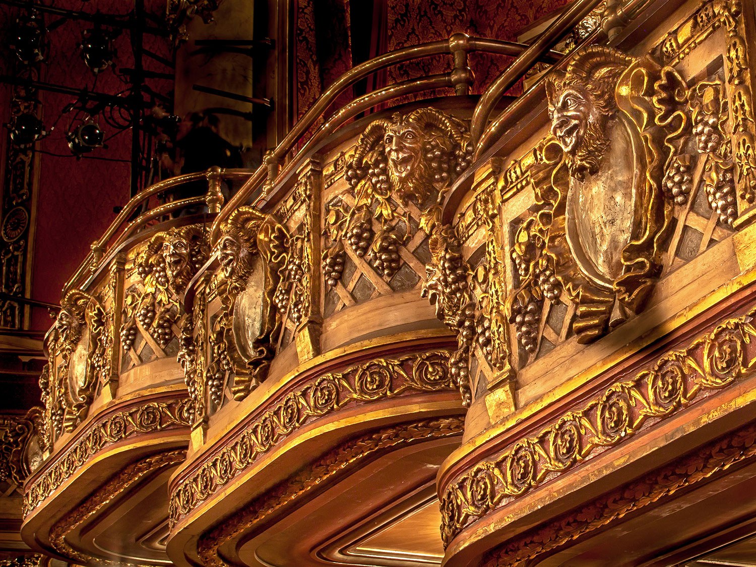 Toronto’s Elgin Theatre (Photo courtesy of Irv Benovich)