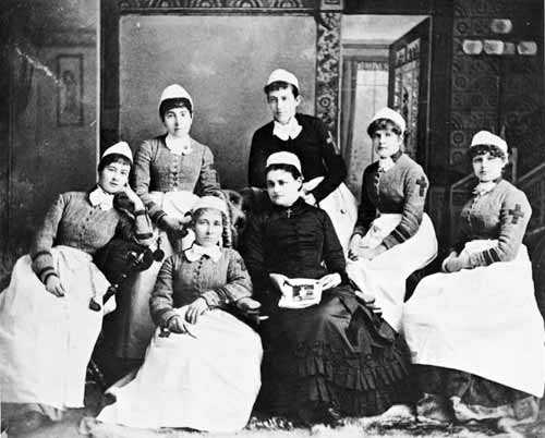 Canada’s first training school for nurses, c. 1875 (St. Catharines). Canadian Museum of History, 2001-H0006.4, IMG2008-0633-0021.